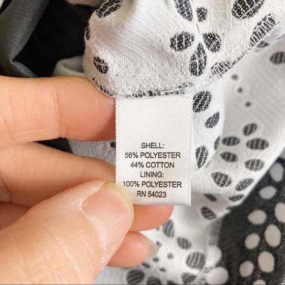 Banana Republic Circle Print Pencil Skirt Sz:  8P - Picture 6 of 6